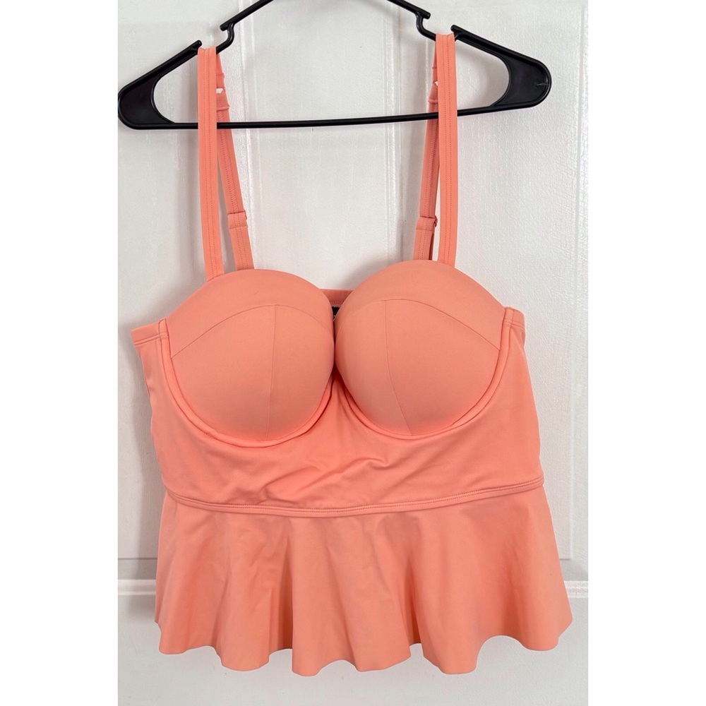 Torrid Coral Push Up Style Swimsuit Top Size 2X